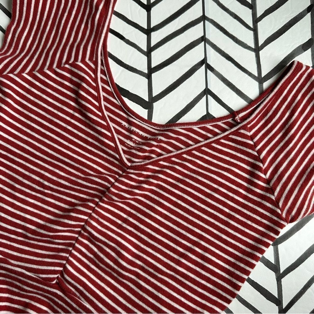 American Eagle Size M V-Neck Striped Red and White Peplum Tee
